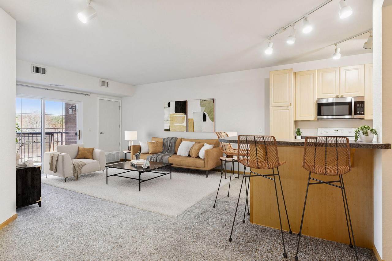 1800 Graham Avenue - Photo 1