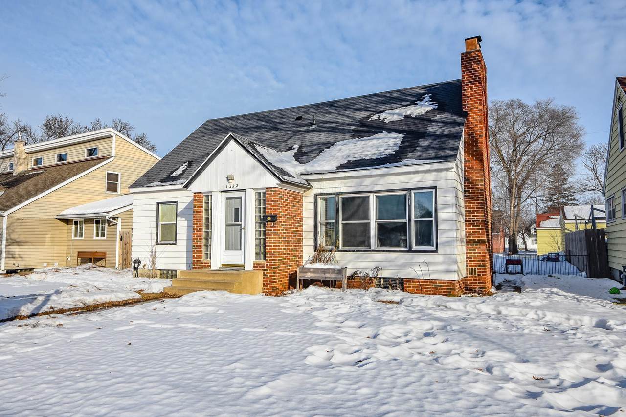 1252 10th Avenue - Photo 1