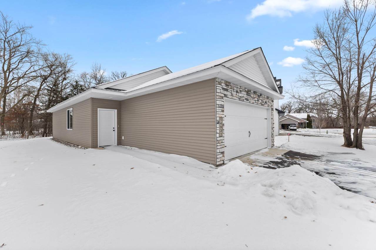 14931 117th Street - Photo 1