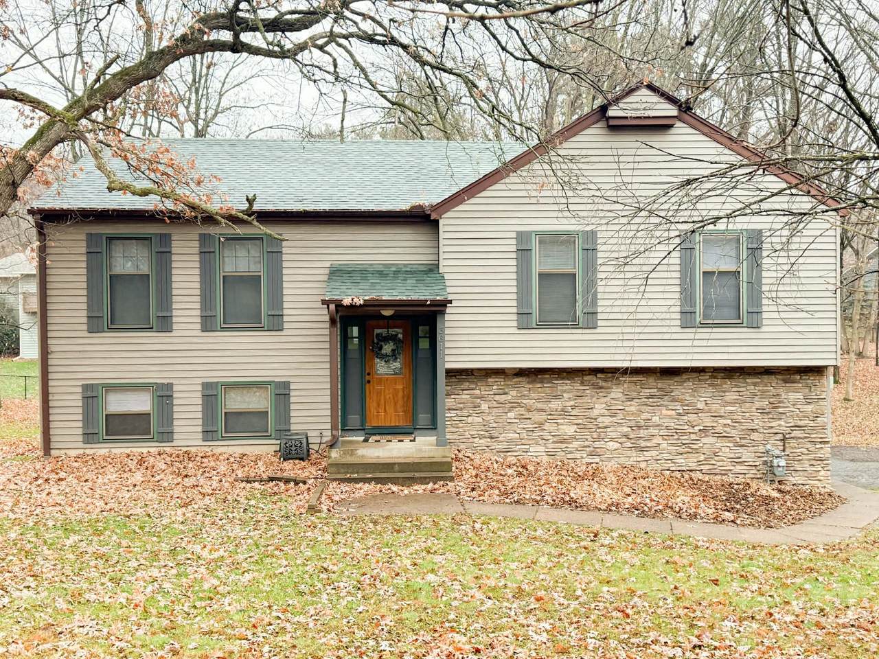 3611 Golf Road - Photo 1