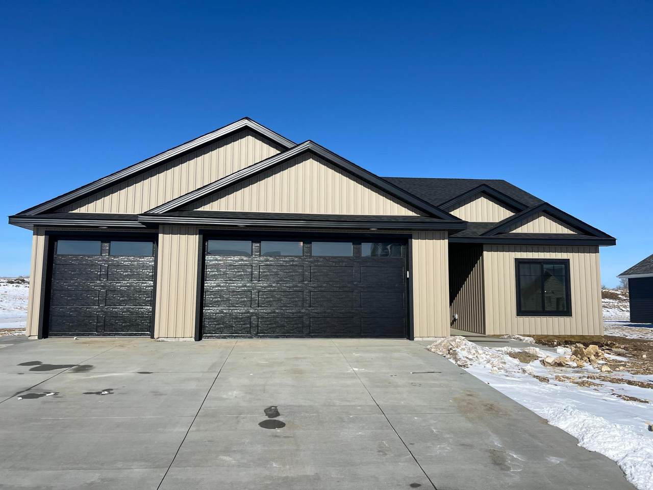 2306 Elk Run Drive - Photo 1