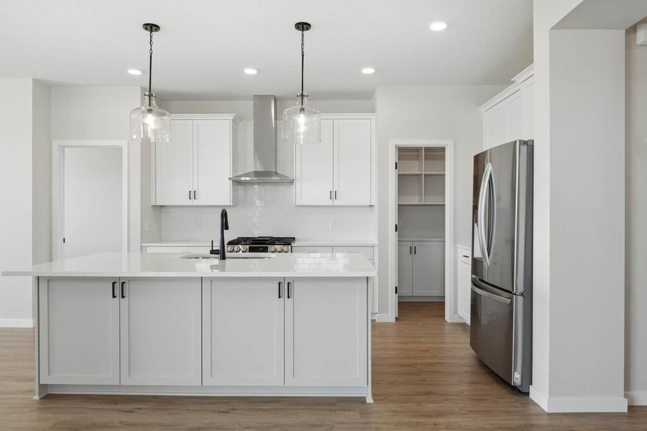 20250 Keystone Avenue - Photo 1