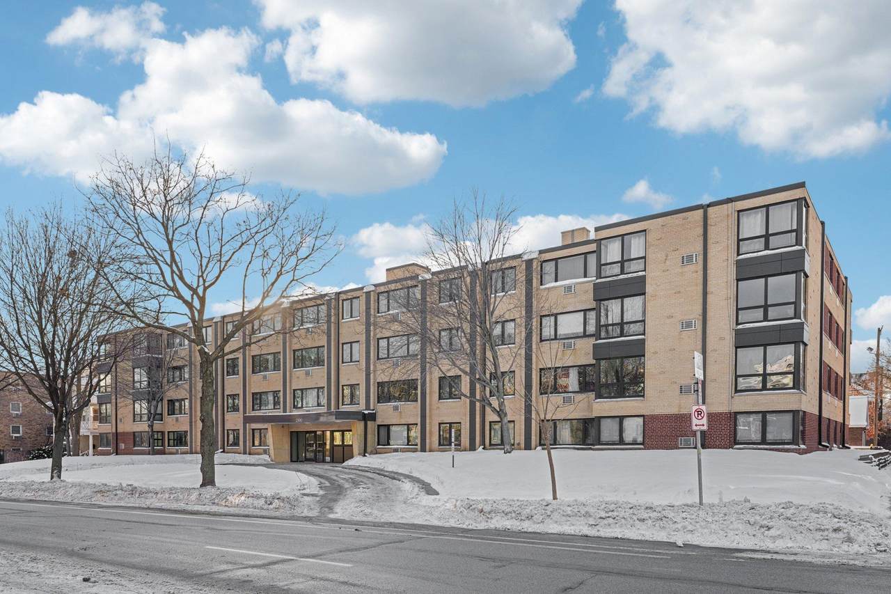 2500 Blaisdell Avenue - Photo 1