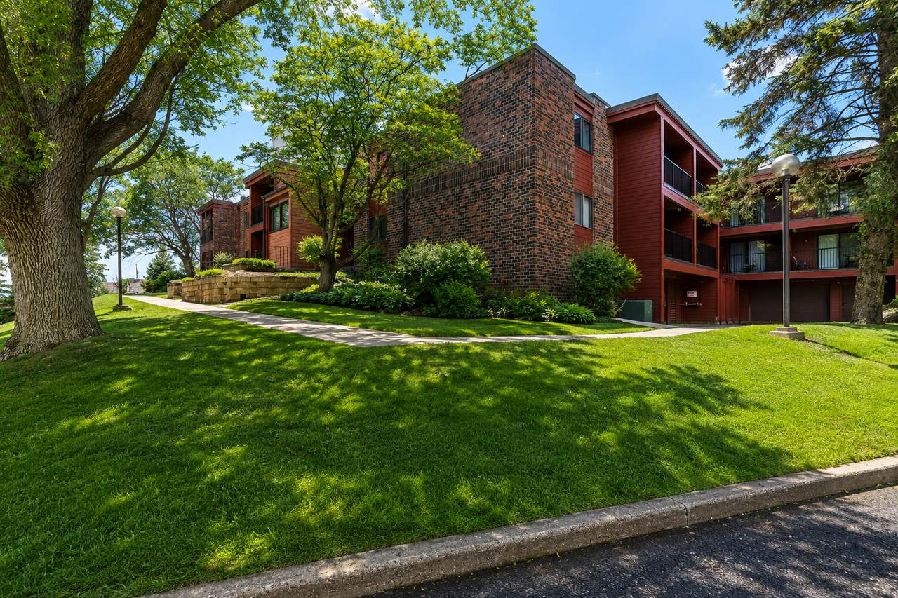 8007 Xerxes Avenue - Photo 1