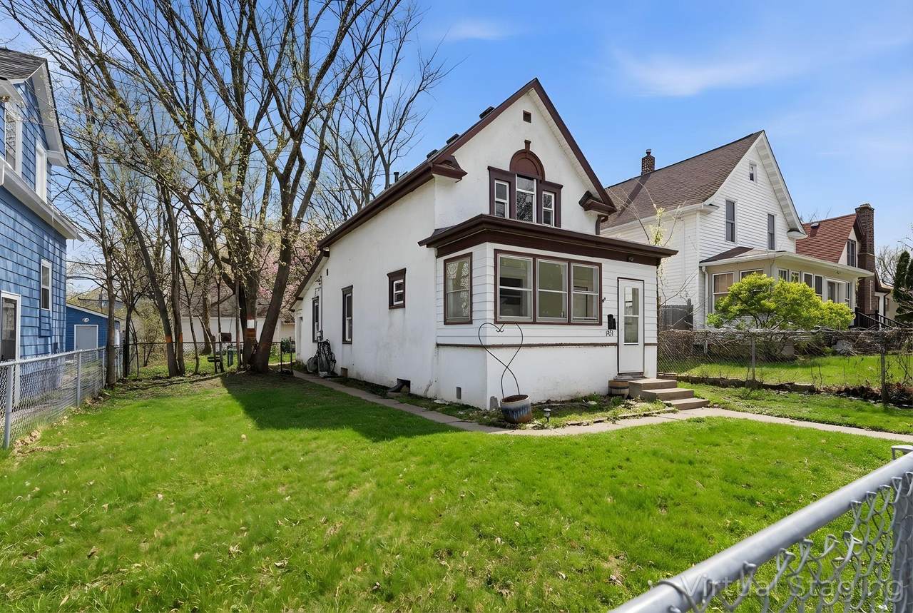 3451 Oliver Avenue - Photo 1