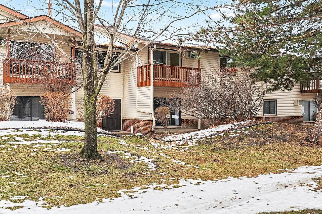 4004 Foss Road - Photo 1