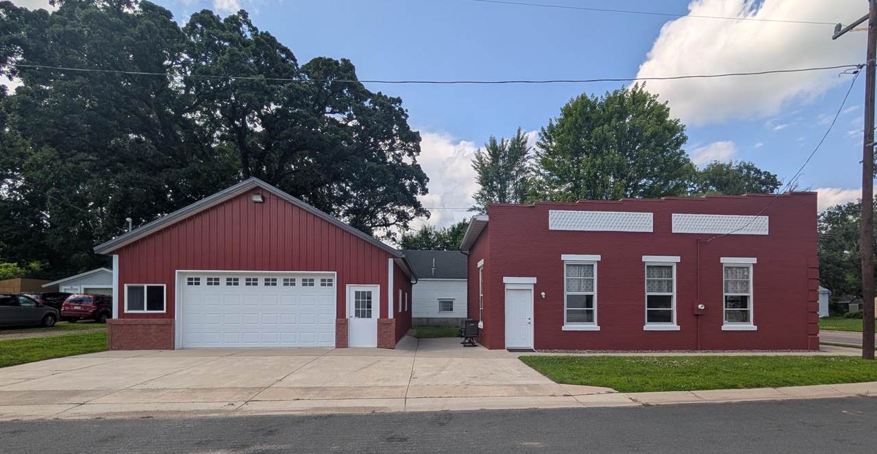 445 Main Street - Photo 1