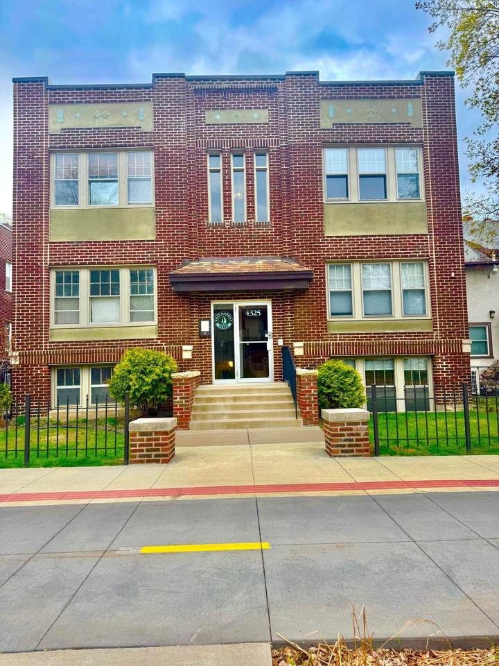 4325 Bryant Avenue - Photo 1