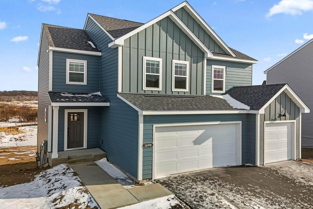 1690 Langston Avenue - Photo 1