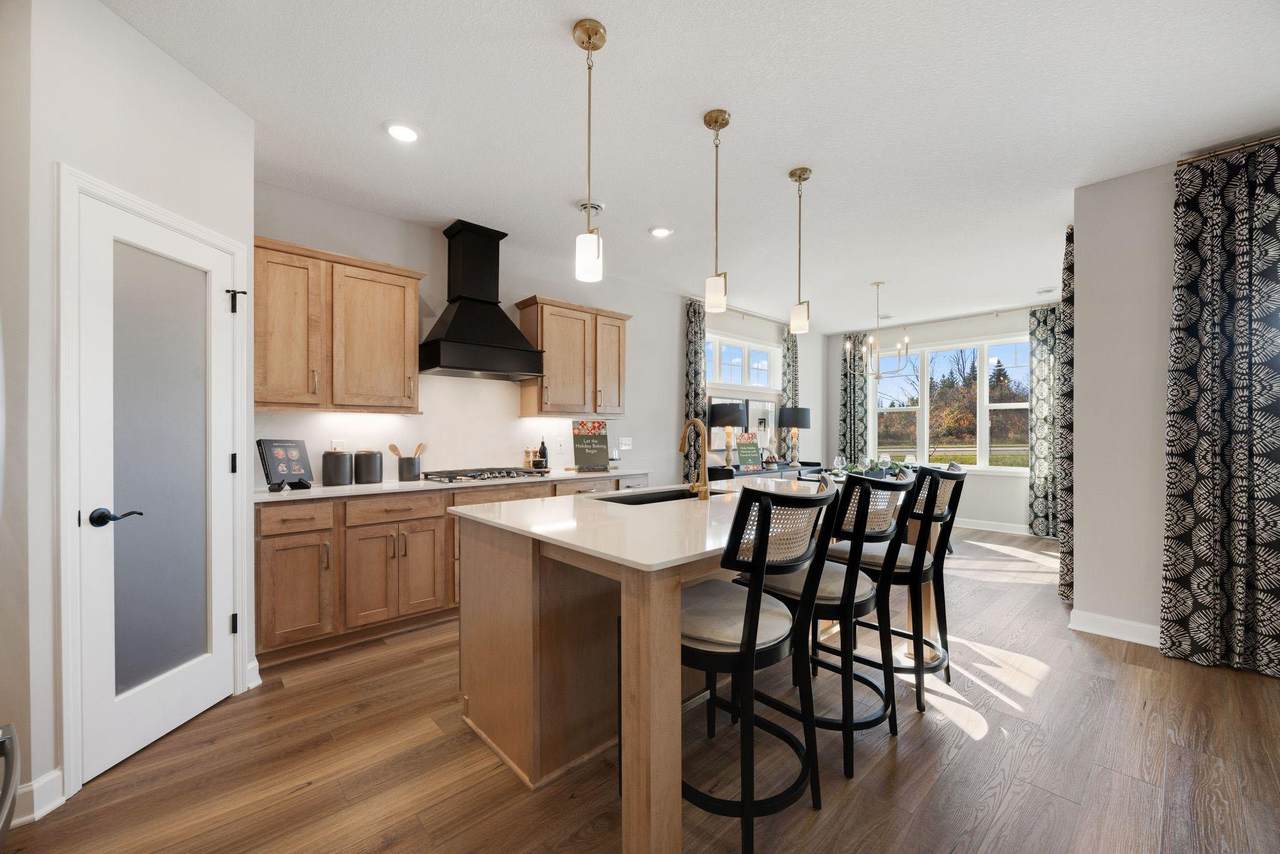 8019 Walnut Lane - Photo 1