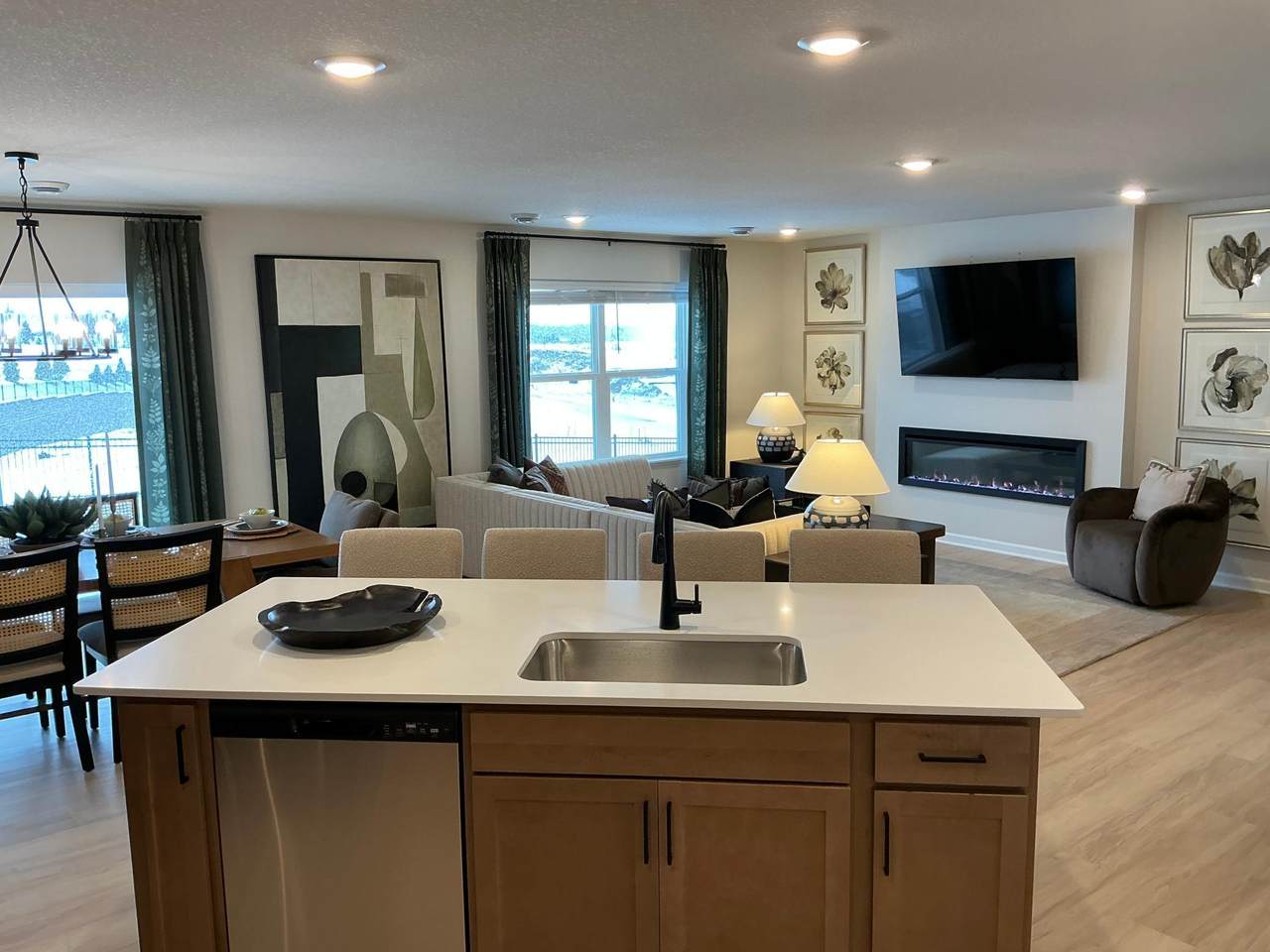 6150 157th Street - Photo 1