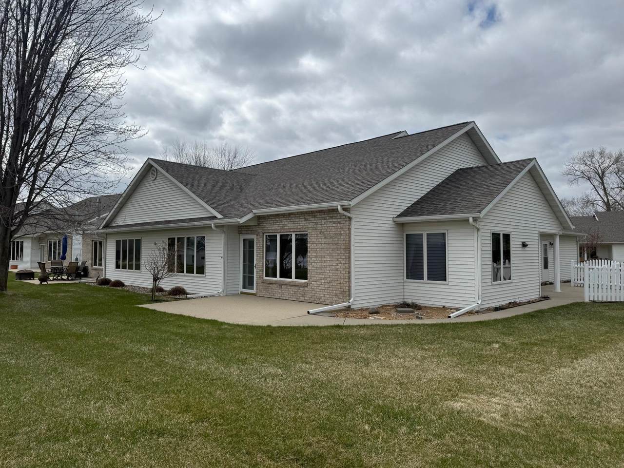 1960 Long Bridge Road - Photo 1
