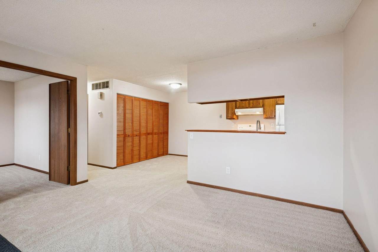 2706 Brookdale Lane - Photo 1