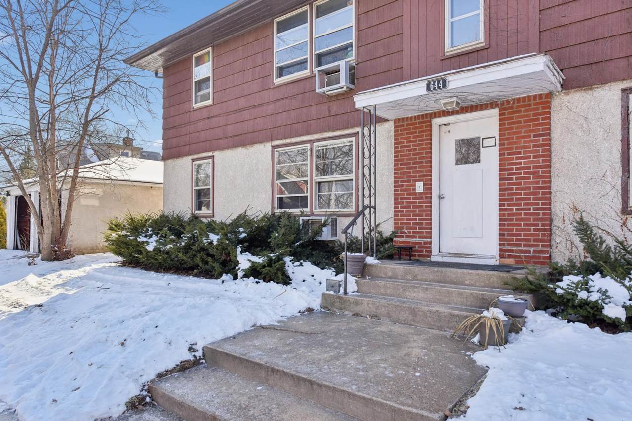 644 Sherwood Avenue - Photo 1