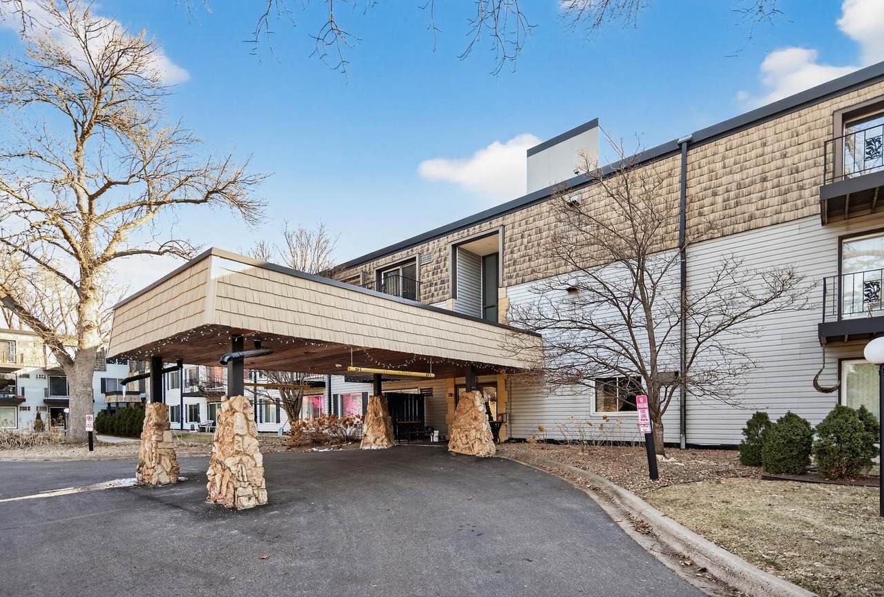 181 Little Canada Road - Photo 1