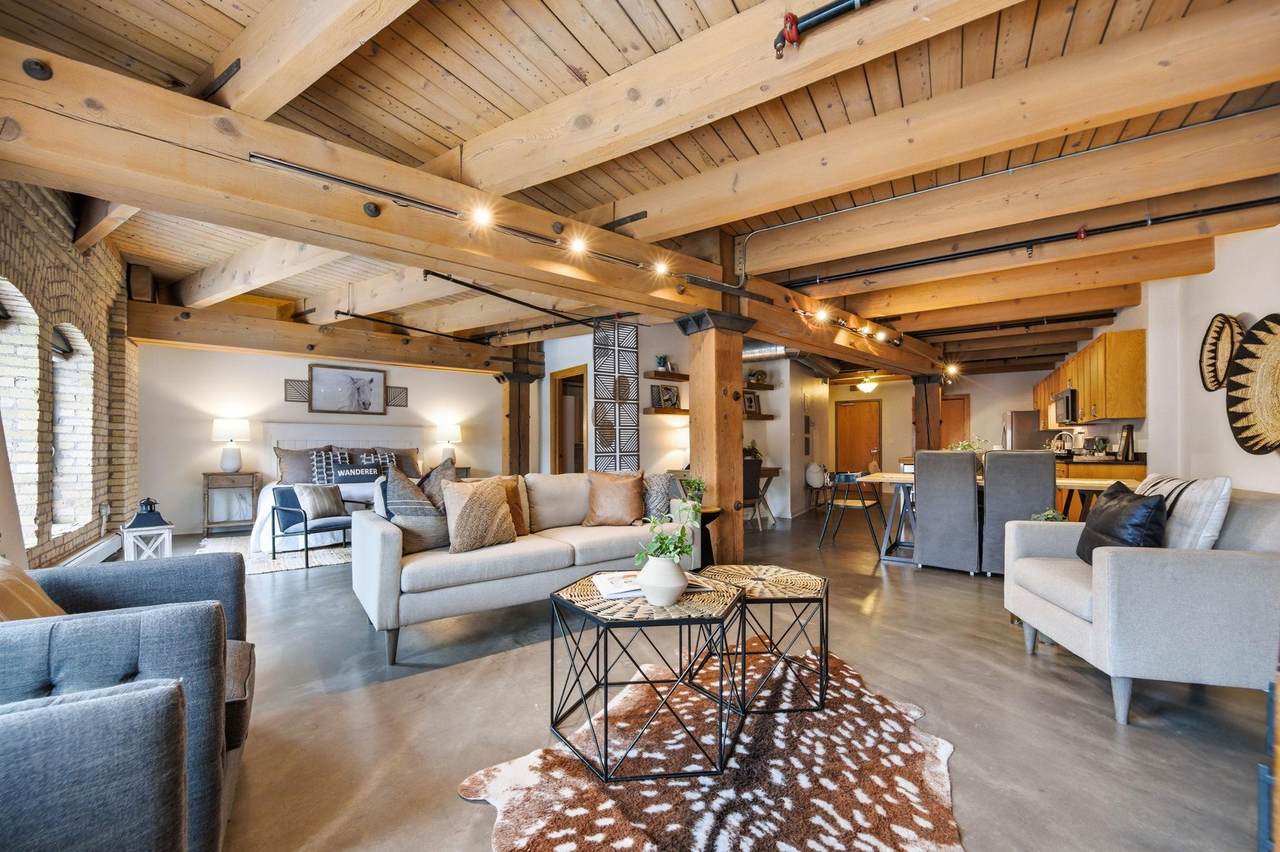 404 Washington Avenue - Photo 1