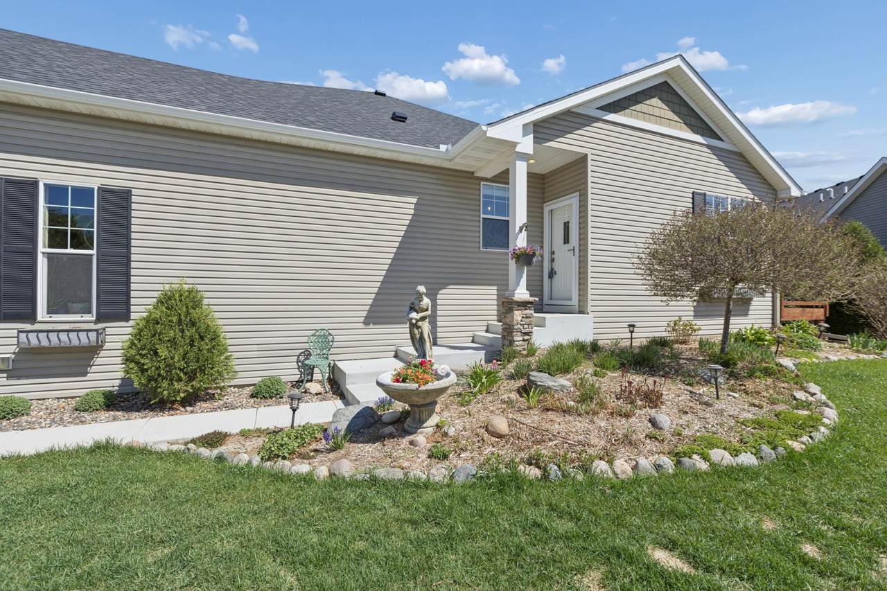 1051 Anthony Way - Photo 1