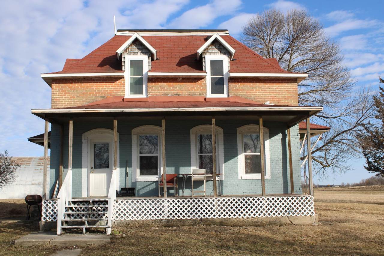 10142 225th Street - Photo 1