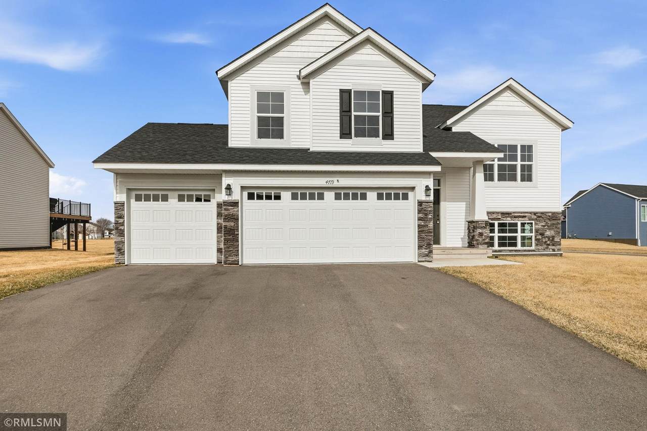4719 6th Street - Photo 1
