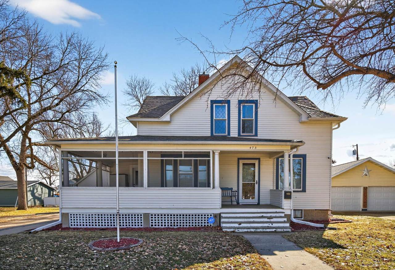 473 4th Street - Photo 1