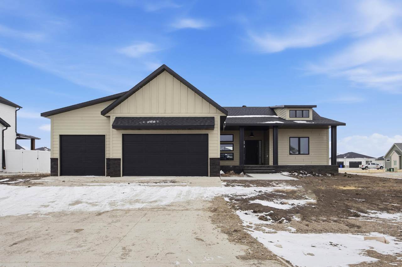 4270 Bristlecone Loop - Photo 1