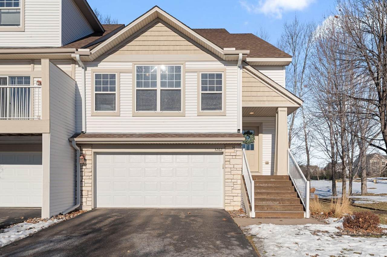 3262 Oak View Drive - Photo 1