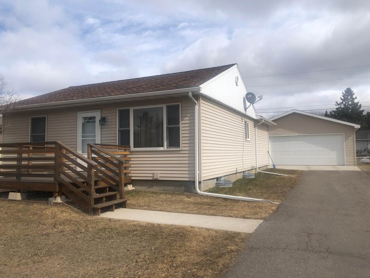 5414 Park Drive - Photo 1