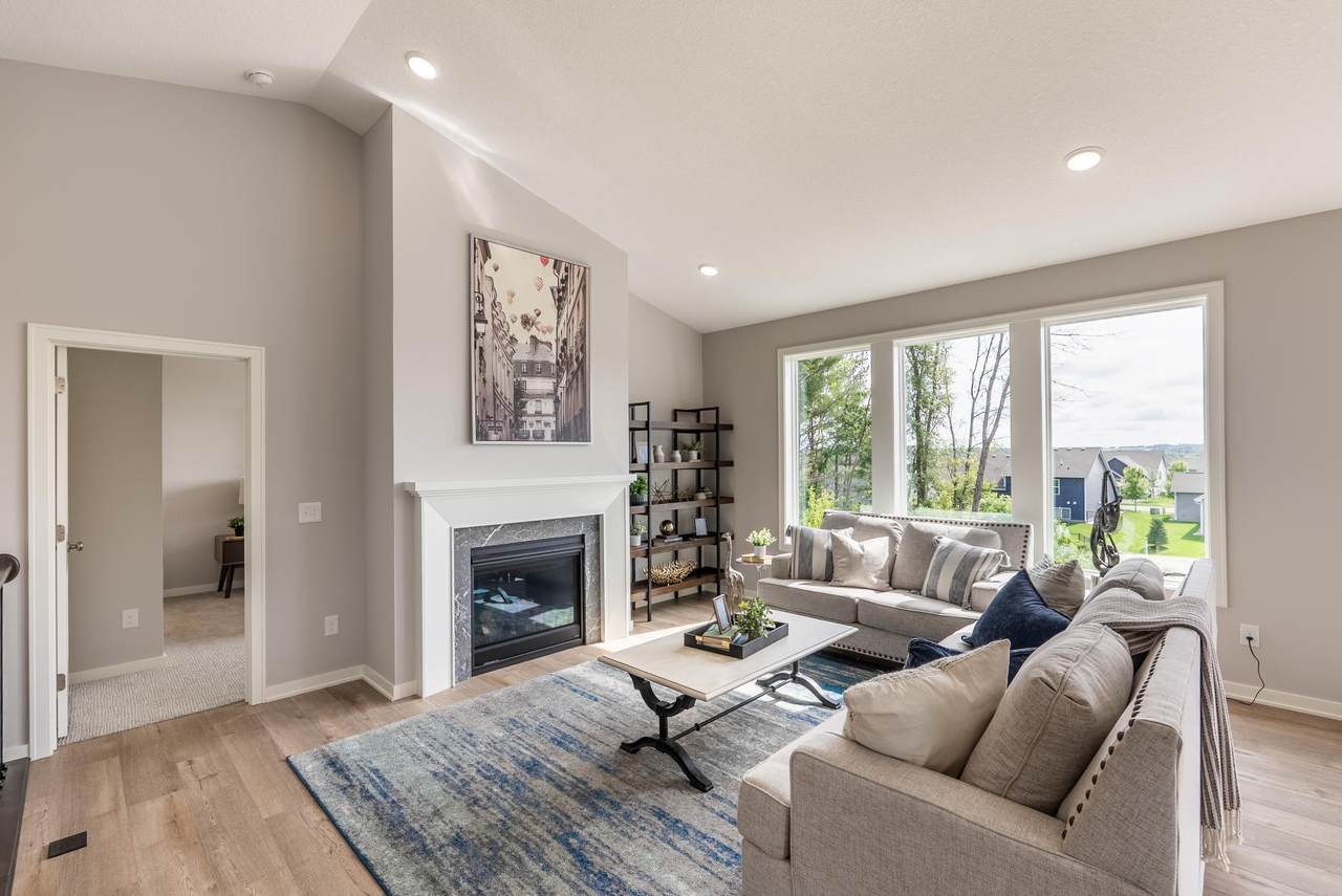 9152 62nd Street - Photo 1