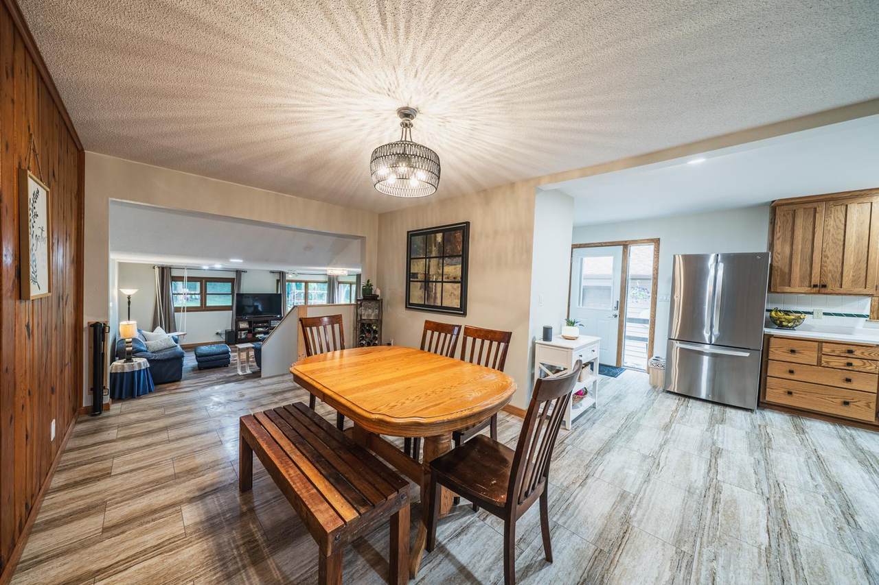 425 Shorewood Drive - Photo 1