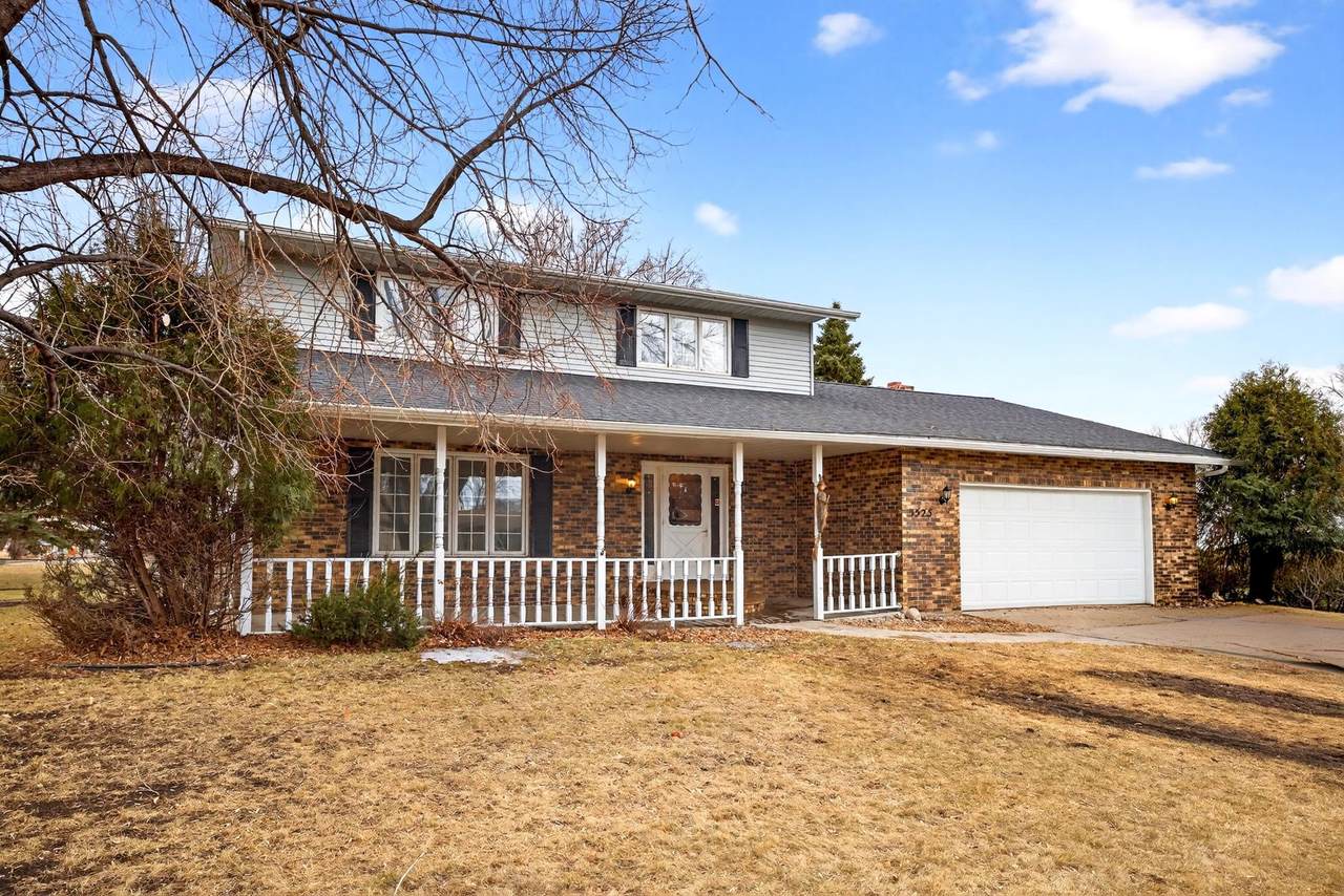 3525 Longfellow Road - Photo 1