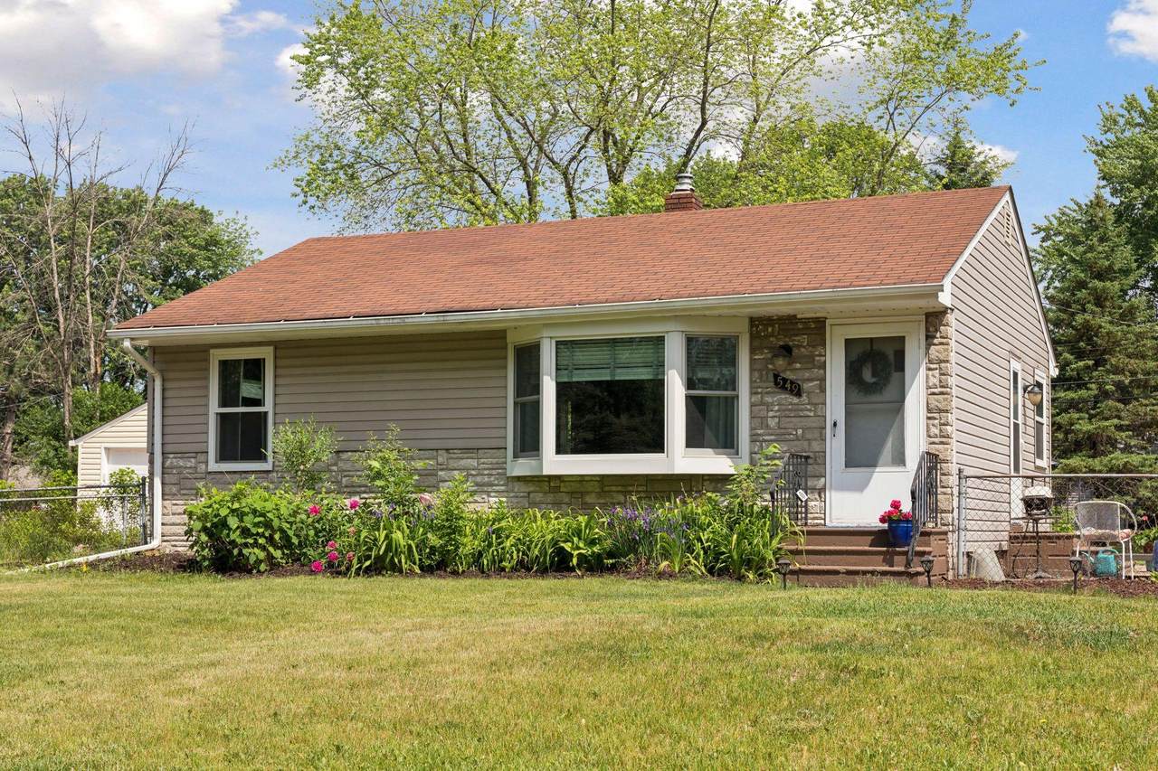 549 Doris Avenue - Photo 1