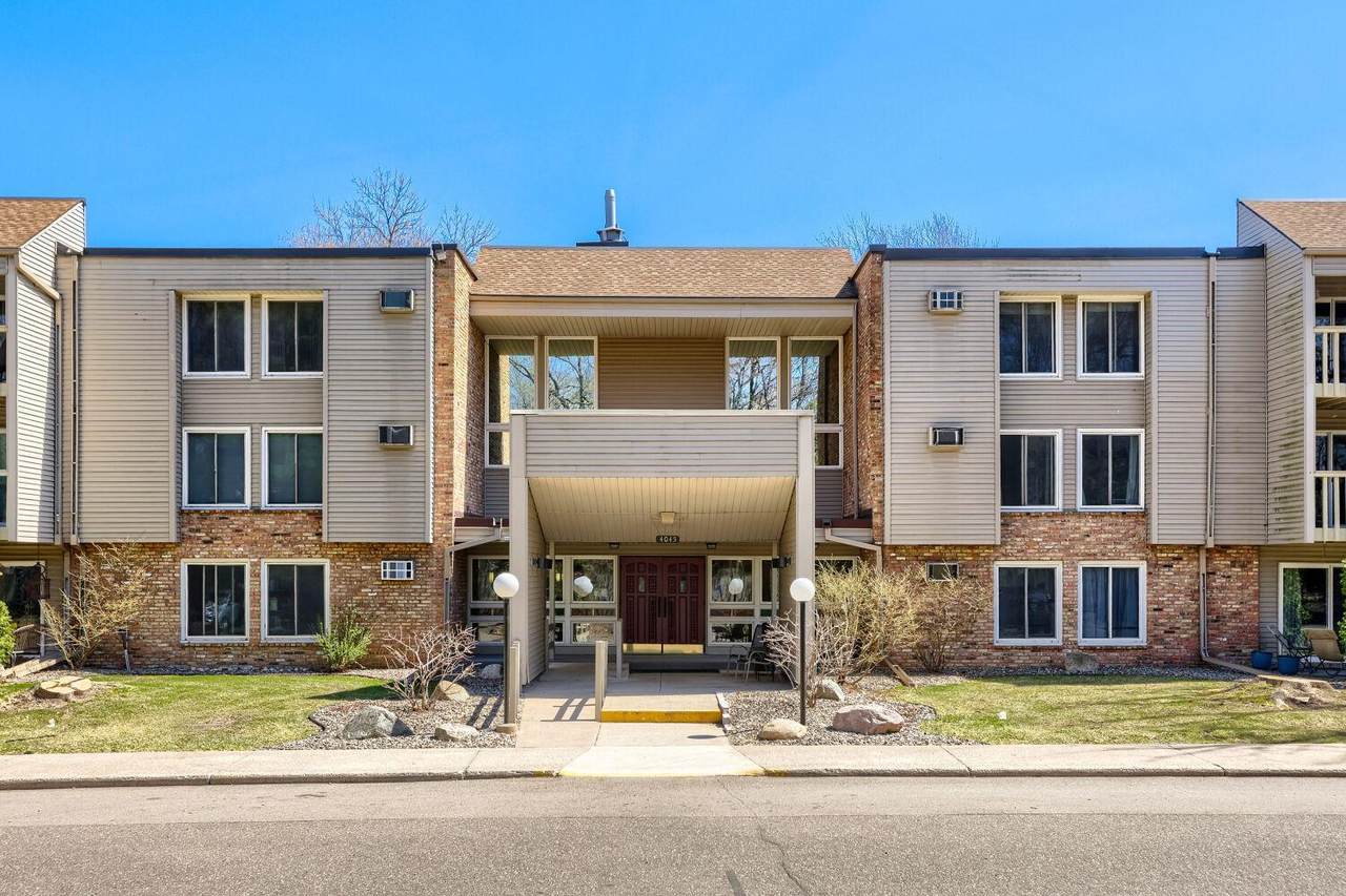 4045 Hodgson Road - Photo 1
