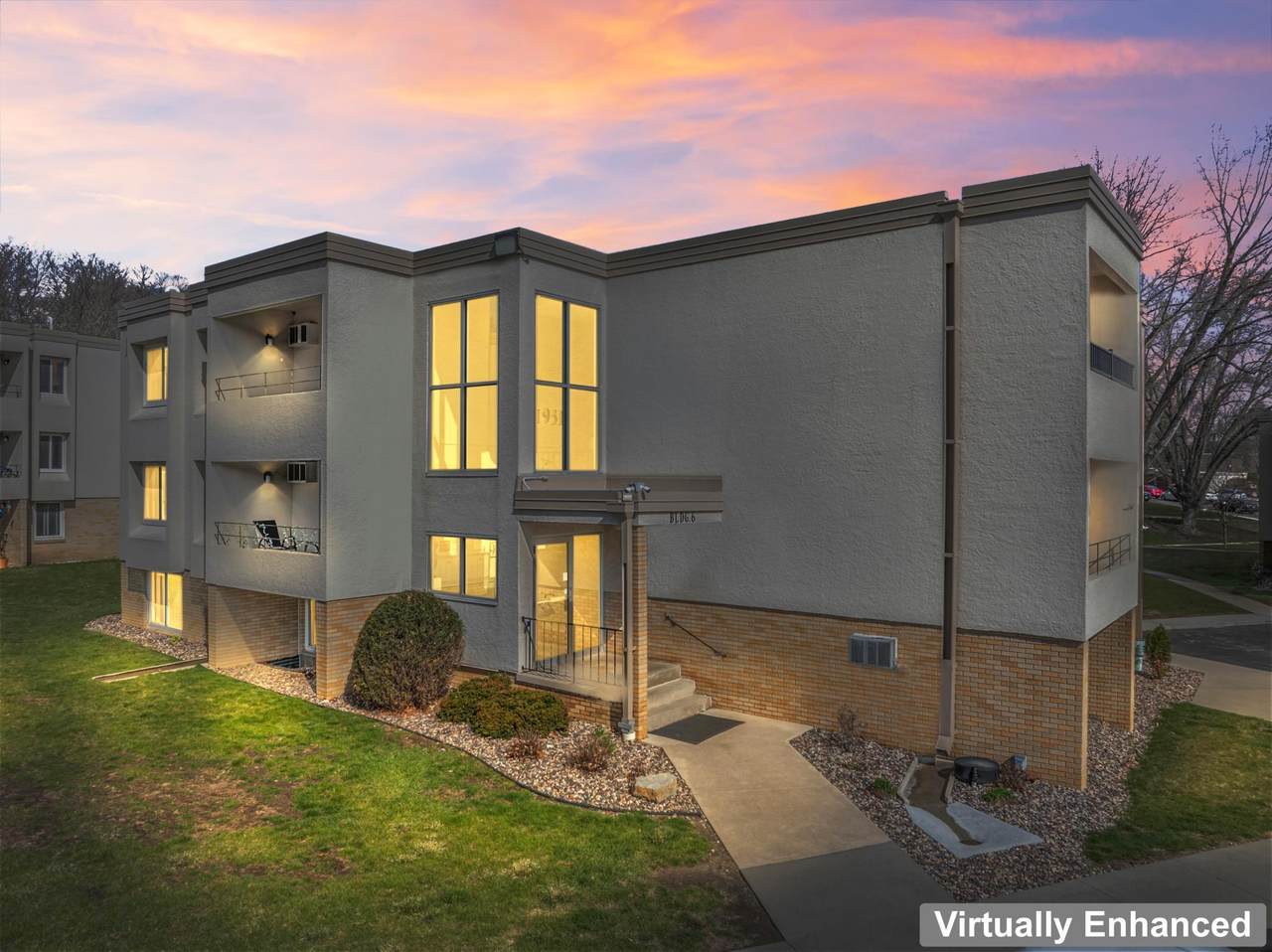 https://bt-photos.global.ssl.fastly.net/northstar/1280_boomver_2_7053681-2.jpg