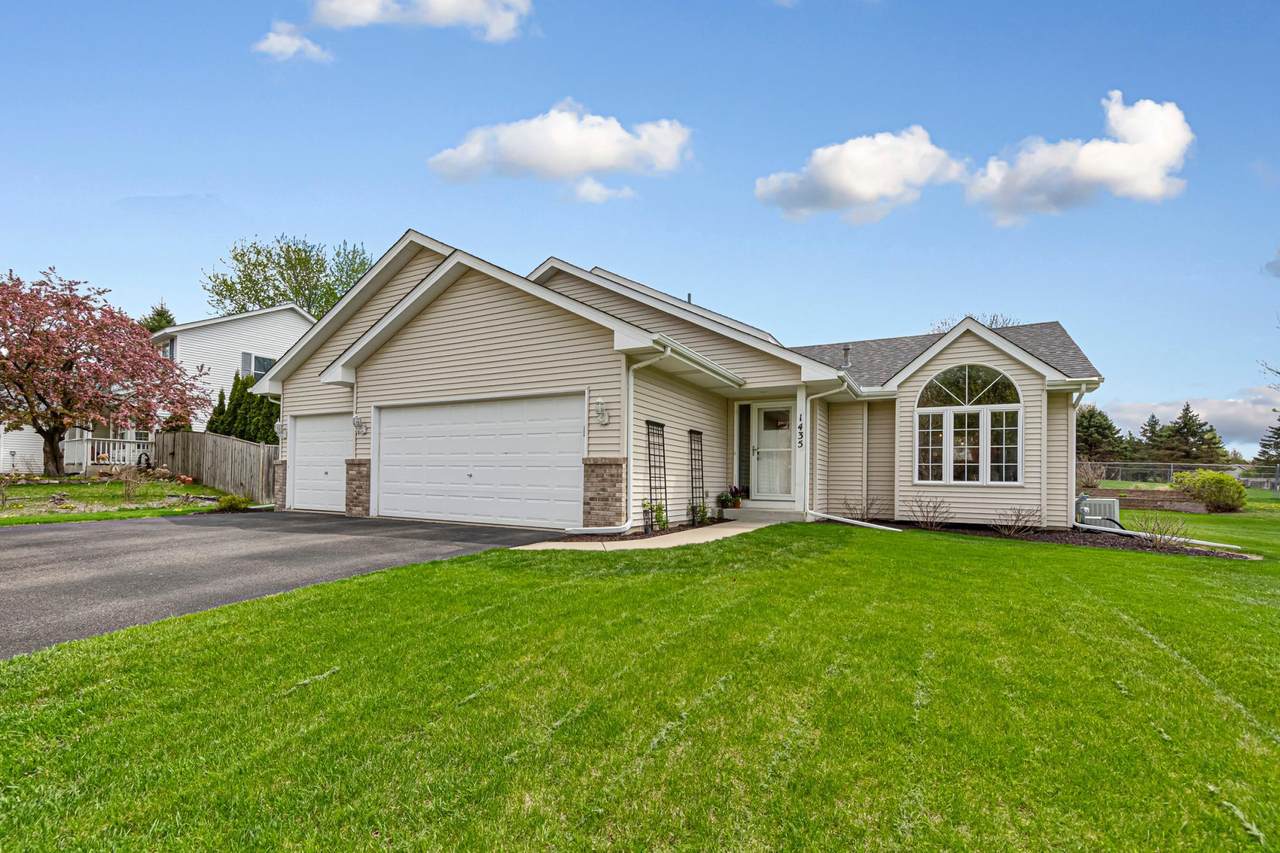 1435 Springwood Lane - Photo 1