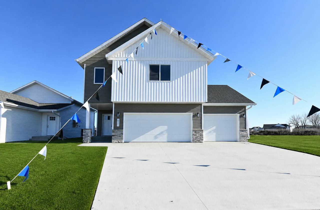 6805 Deer Creek Loop - Photo 1