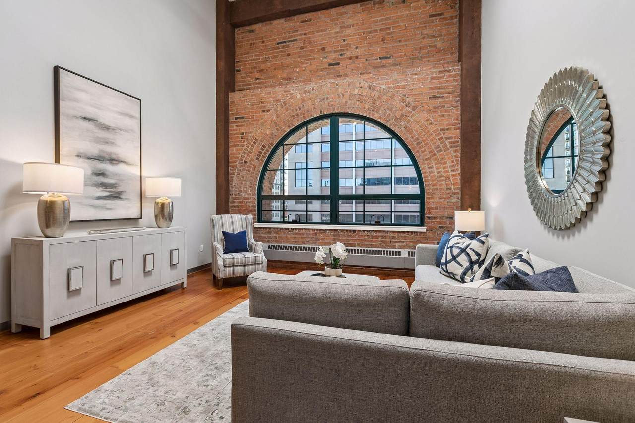 250 Park Avenue - Photo 1