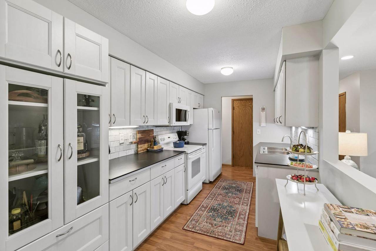 2710 Dale Street - Photo 1