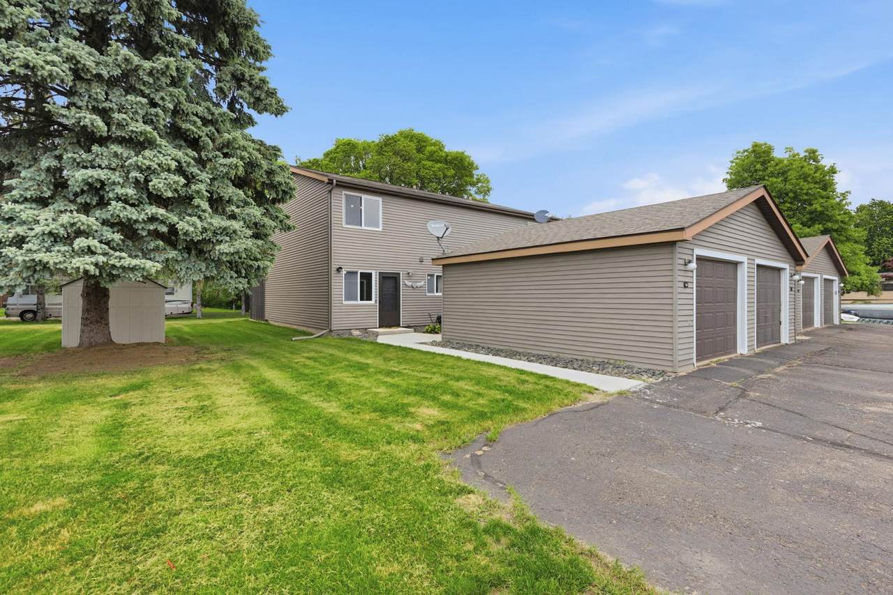 333 Odanah Avenue - Photo 1