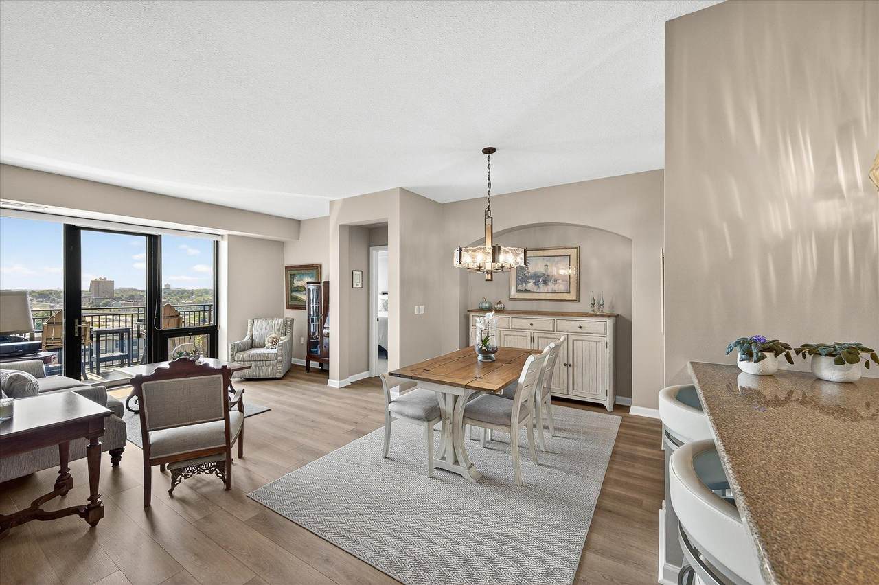 500 Grant Street - Photo 1