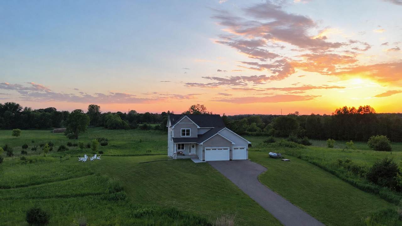 18805 Scenic Way - Photo 1