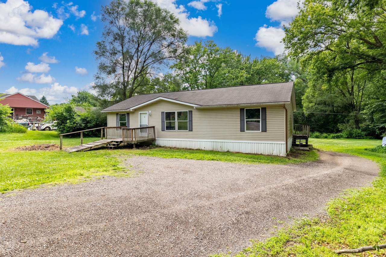 994 Rabbit Road - Photo 1