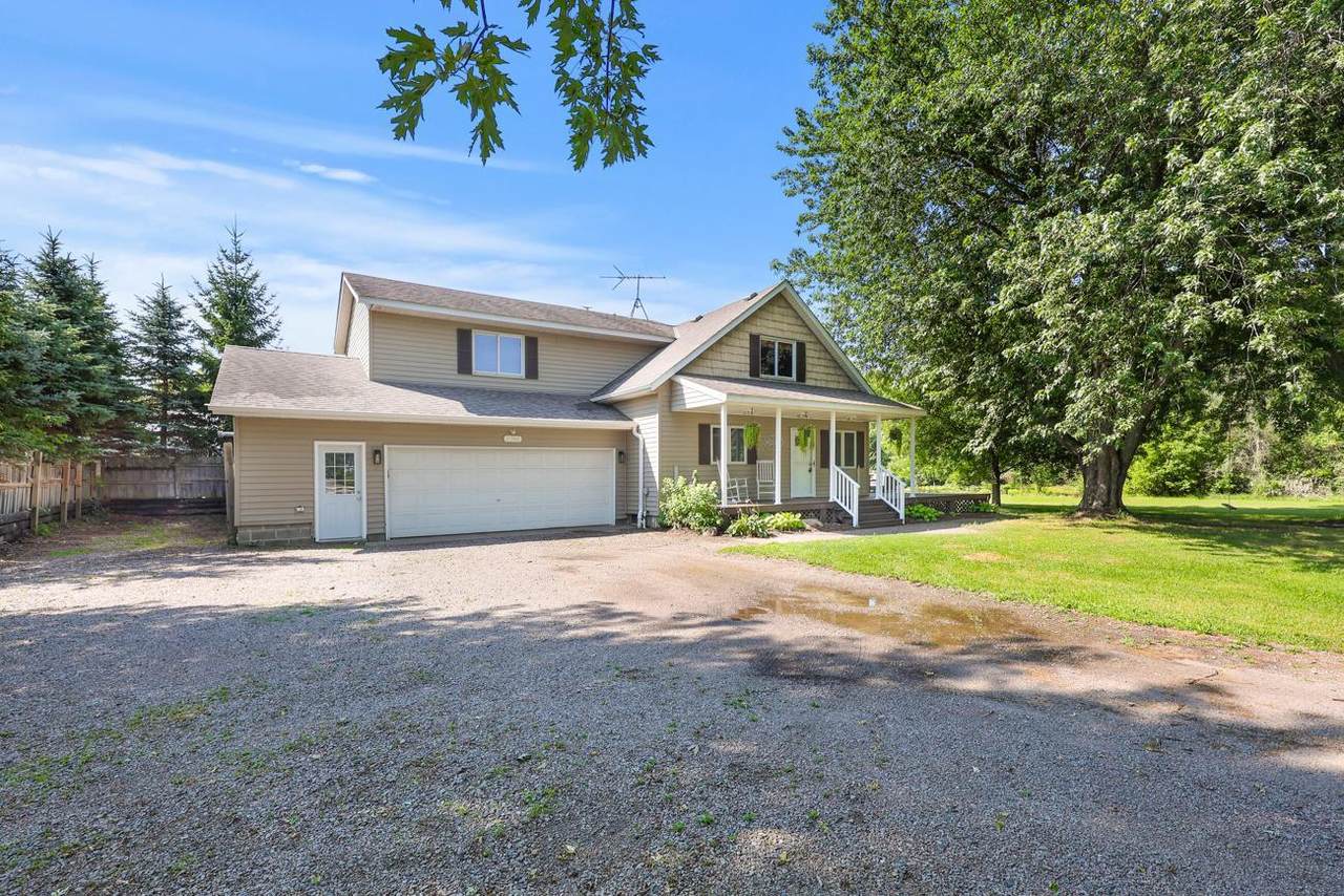 2761 90th Street - Photo 1