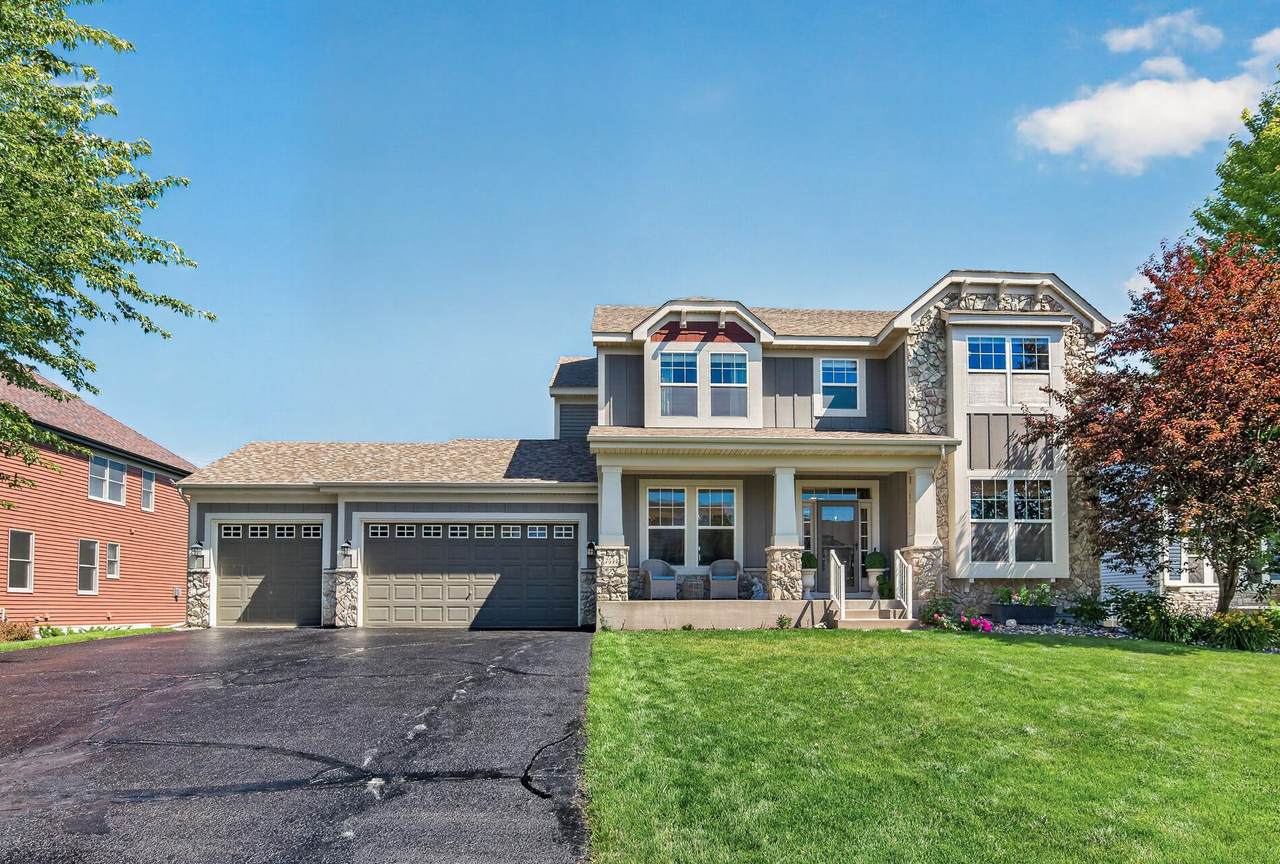 7544 63rd Street Circle - Photo 1