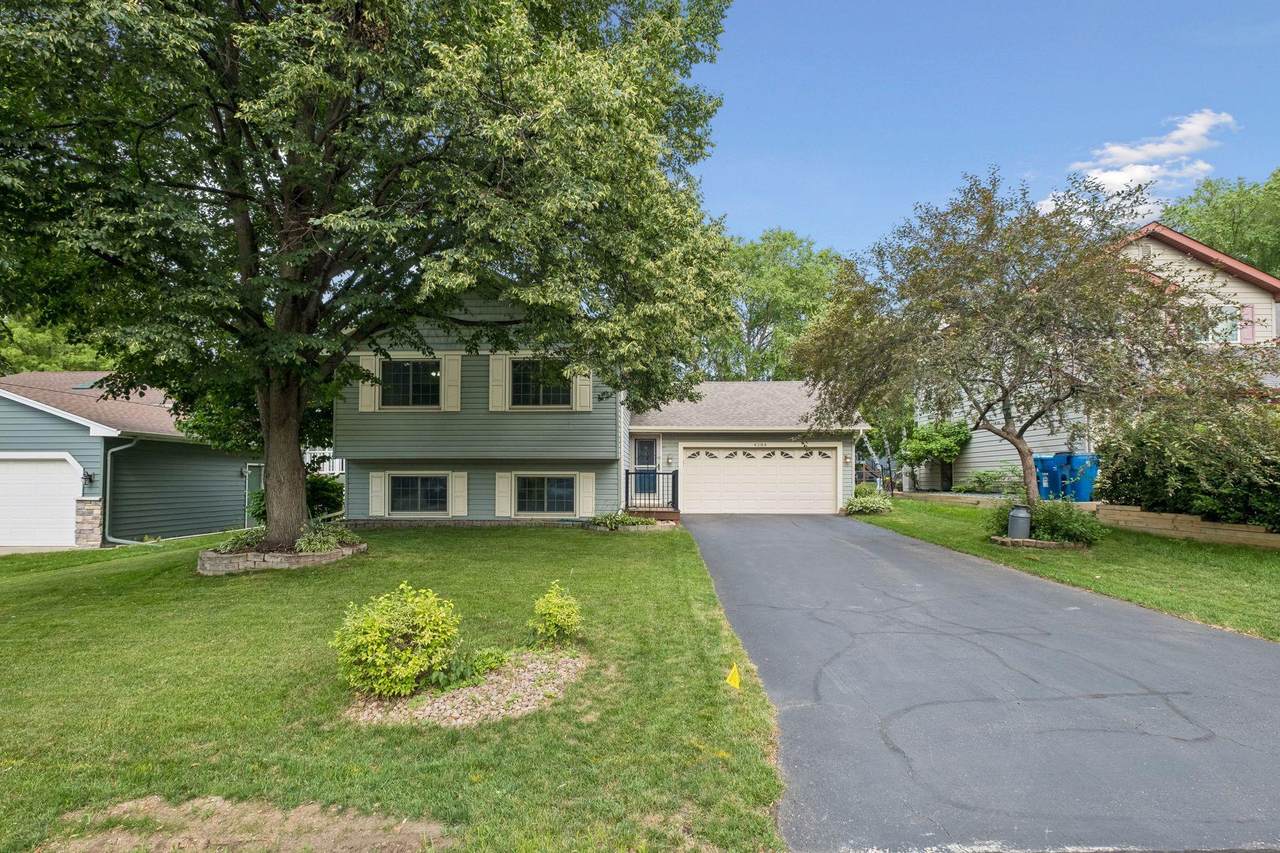 4284 Eagle Crest Drive - Photo 1