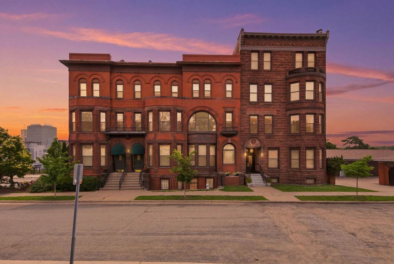 168 College Avenue - Photo 1