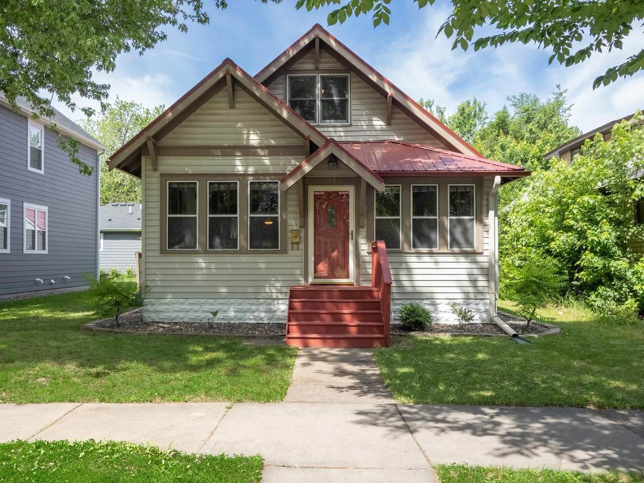 3523 Humboldt Avenue - Photo 1