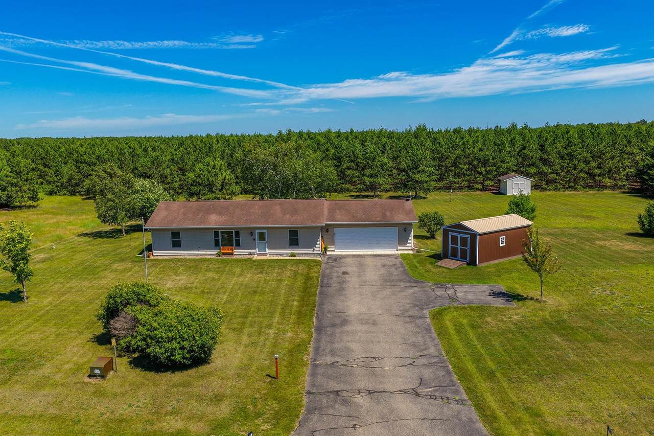 21304 Farm View Drive - Photo 1