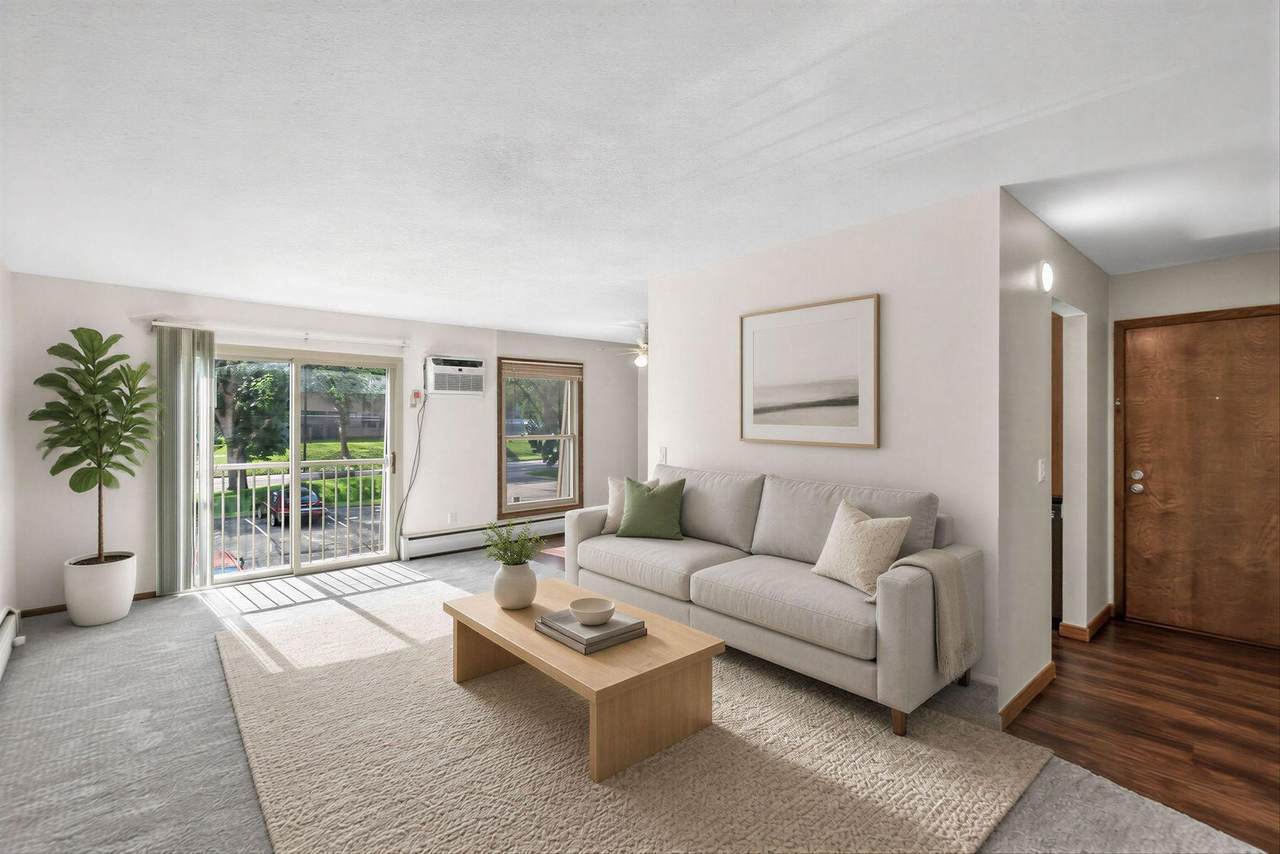 921 11th Avenue - Photo 1