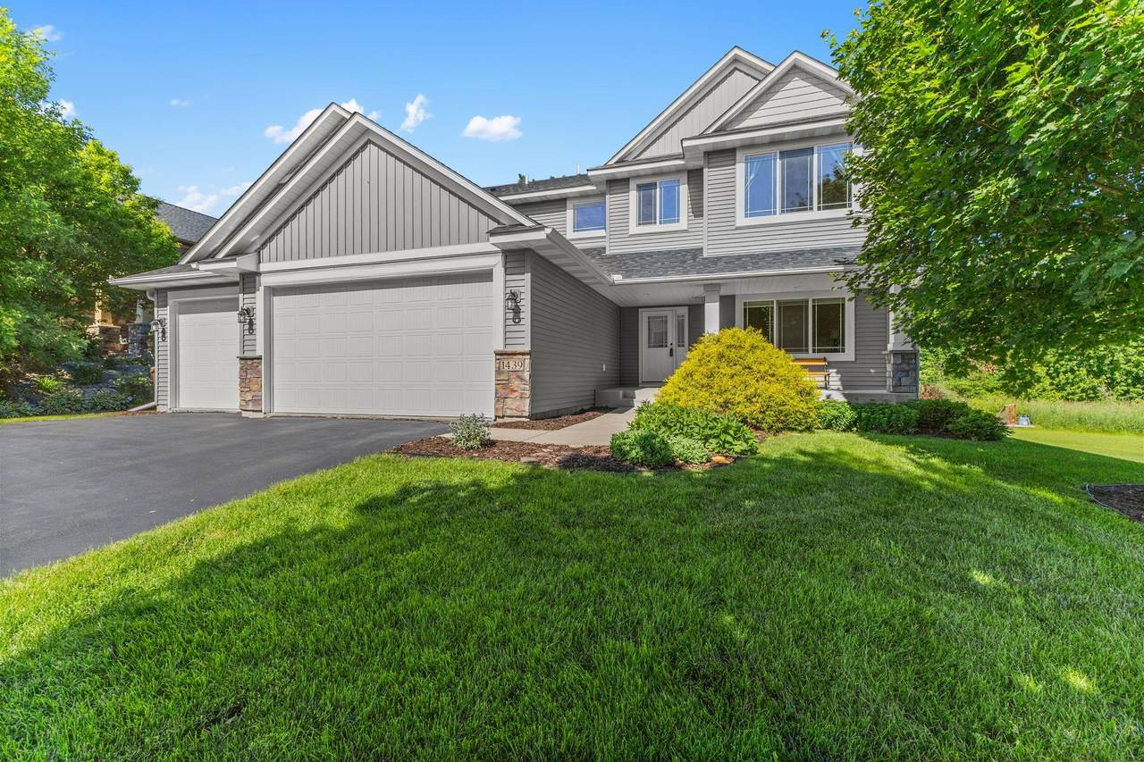 1439 5th Street - Photo 1