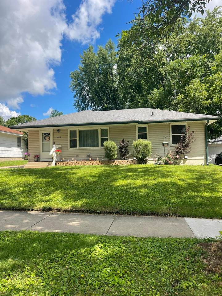 3929 5th Street - Photo 1